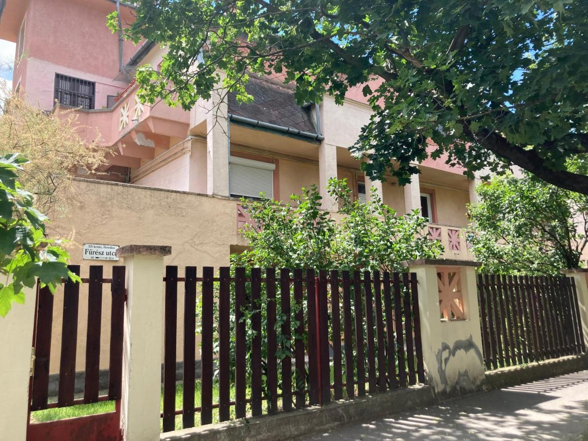 Roland Apartmant Zuglo Budapest Eksteriør billede