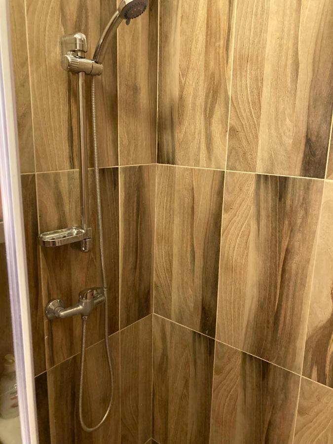 Roland Apartmant Zuglo Budapest Eksteriør billede
