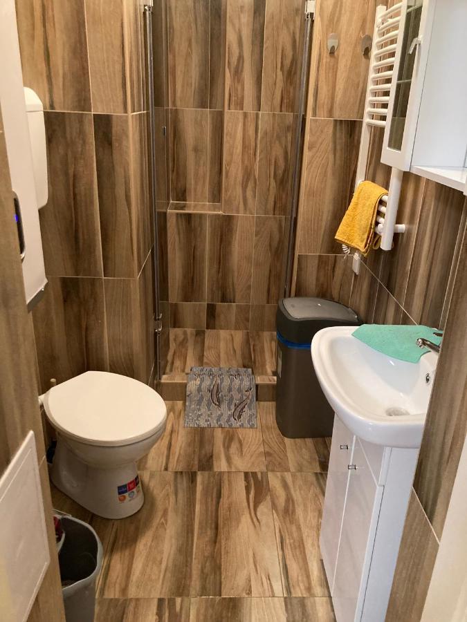 Roland Apartmant Zuglo Budapest Eksteriør billede