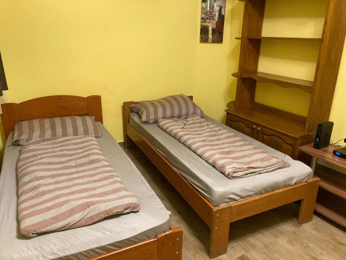 Roland Apartmant Zuglo Budapest Eksteriør billede