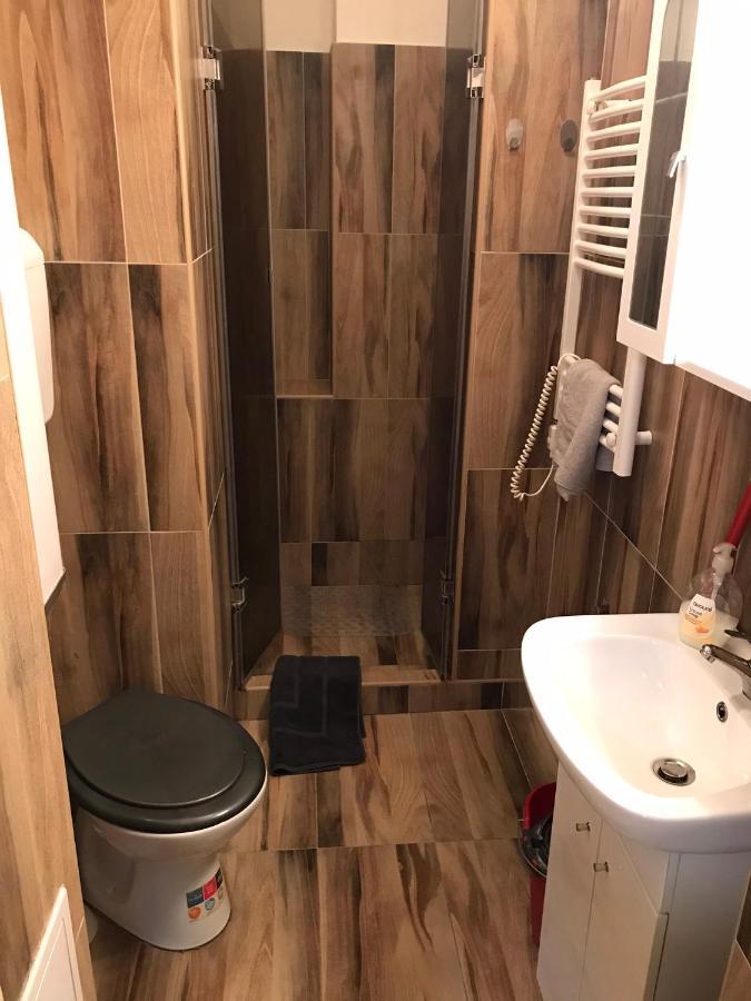 Roland Apartmant Zuglo Budapest Eksteriør billede